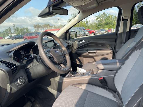 Used 2019 Ford Escape SE AWD/4WD image 10