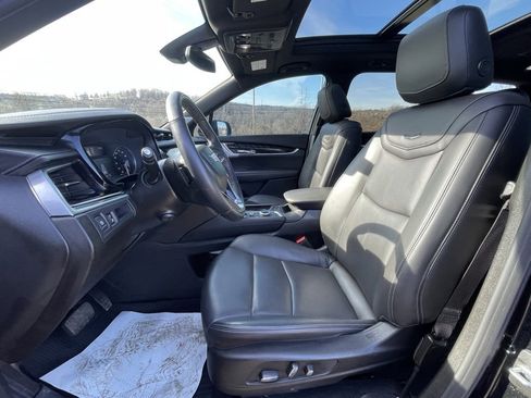 Certified 2024 Cadillac XT6 Premium Luxury w/ LPO, Floor Liner Package image 33