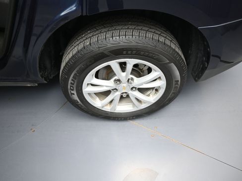 Used 2017 Chevrolet Equinox LT w/ Convenience Package FWD image 18