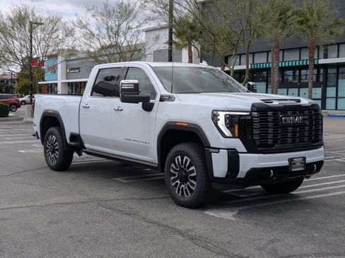 New 2026 GMC Sierra 2500 Denali Ultimate AWD/4WD image 5