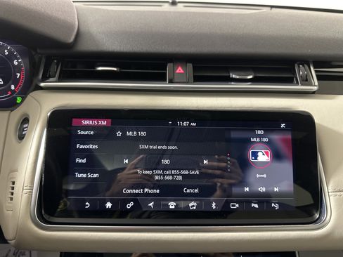 Used 2020 Land Rover Range Rover Velar R-Dynamic HSE image 16