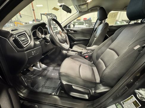 Used 2014 MAZDA MAZDA3 i Touring image 15