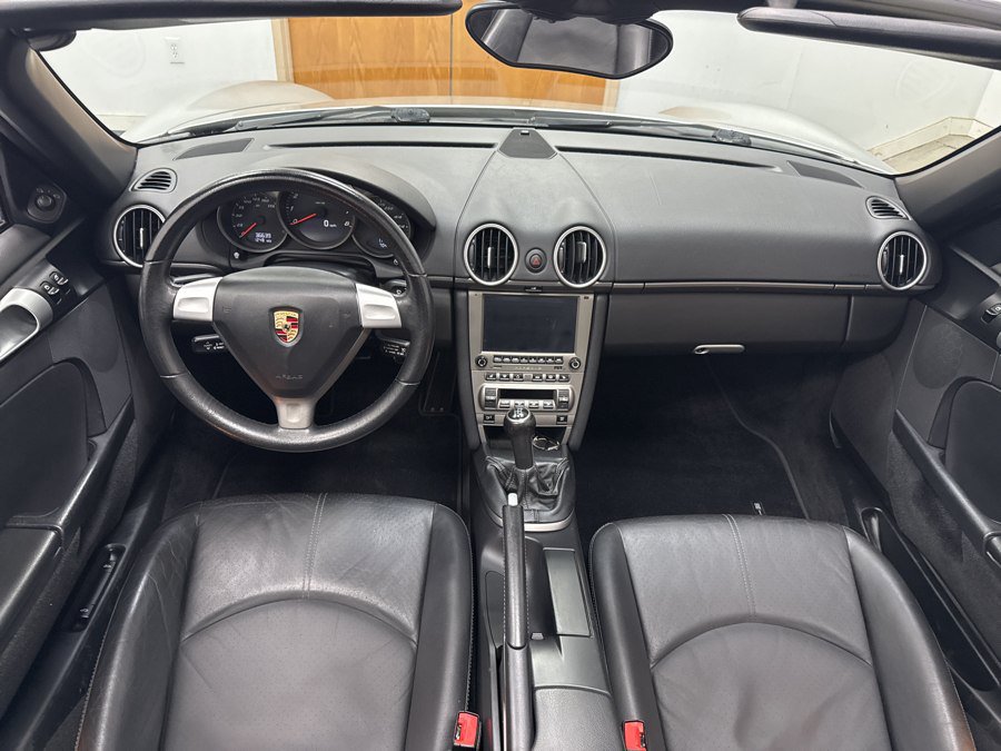 Used 2005 Porsche Boxster RWD image 12