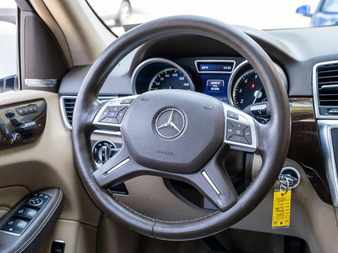 Used 2015 Mercedes-Benz ML 350 4MATIC image 26