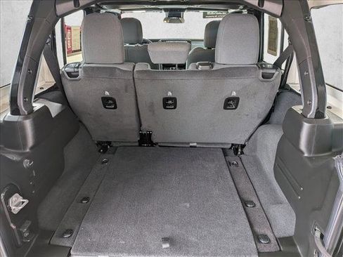 Used 2024 Jeep Wrangler Unlimited Sport AWD/4WD image 18