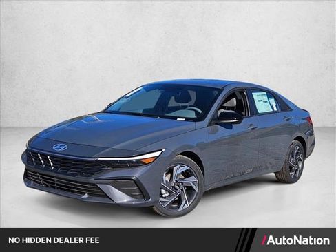 New 2025 Hyundai Elantra Sport FWD image 1