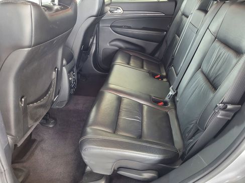 Used 2015 Jeep Grand Cherokee Limited AWD/4WD image 6