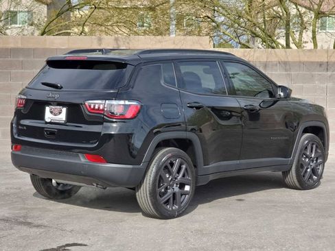 New 2026 Jeep Compass Latitude AWD/4WD image 15