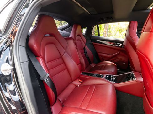 Used 2018 Porsche Panamera 4S AWD/4WD image 65