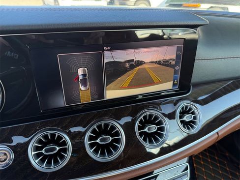 Used 2018 Mercedes-Benz E 400 4MATIC Cabriolet image 18