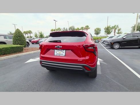 New 2026 Chevrolet Trax RS FWD image 17