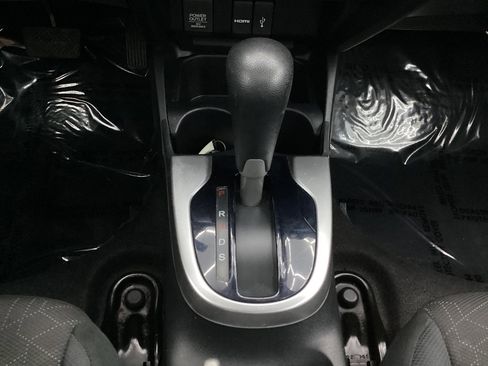 Used 2015 Honda Fit EX image 37