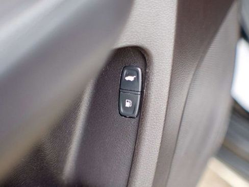 Used 2017 Acura MDX SH-AWD w/ Advance Package image 33