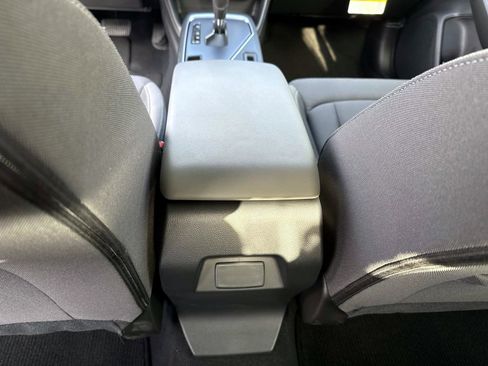 Certified 2025 Subaru Impreza 2.0i image 15