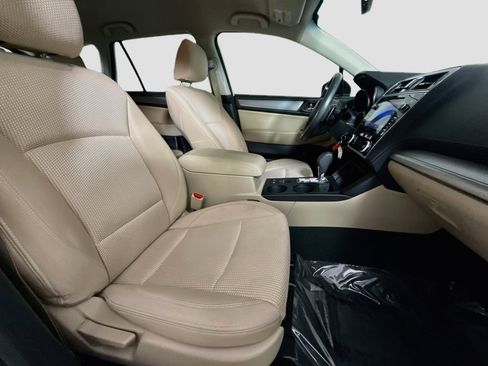 Used 2019 Subaru Outback 2.5i Premium AWD/4WD image 29