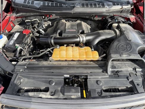 Used 2017 Ford F150 Raptor w/ Equipment Group 802A Luxury image 32