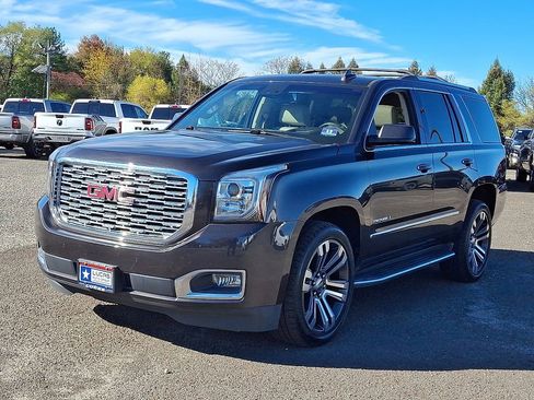 Used 2018 GMC Yukon Denali image 5