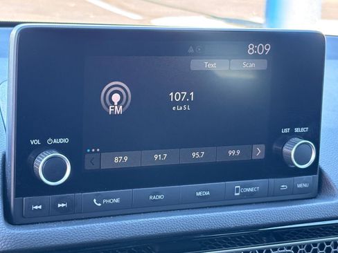 Used 2025 Honda Civic Sport image 29