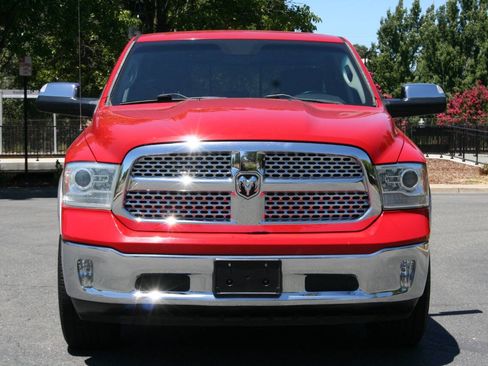 Used 2014 RAM 1500 Laramie RWD image 3