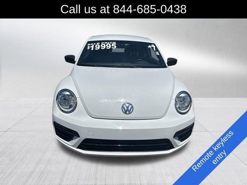 Used 2017 Volkswagen Beetle 1.8T S FWD image 2