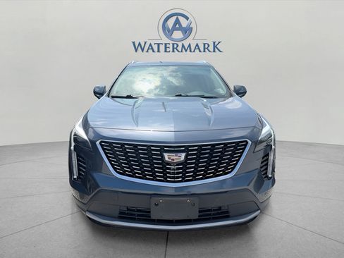 Used 2019 Cadillac XT4 Premium Luxury w/ Cold Weather Package FWD image 14