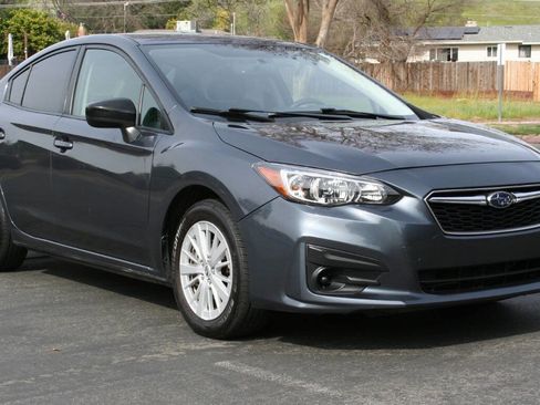 Used 2017 Subaru Impreza 2.0i Premium image 2