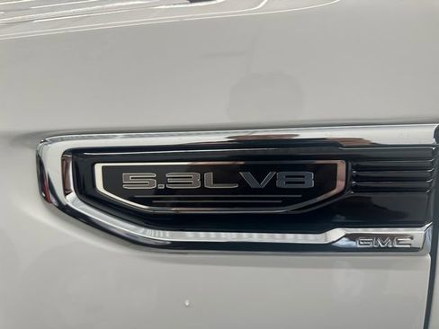 Used 2023 GMC Sierra 1500 SLE w/ Enhanced Capability Package AWD/4WD image 18