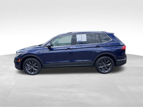 Used 2023 Volkswagen Tiguan SE FWD image 4
