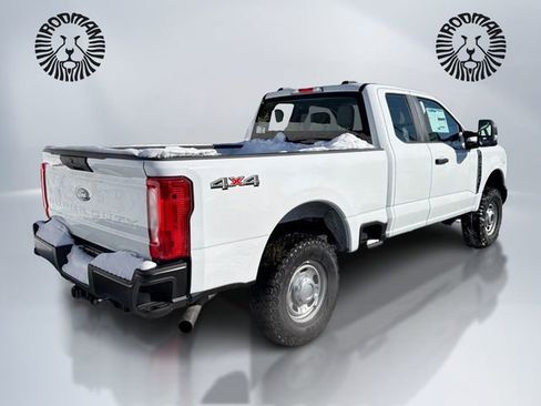 New 2026 Ford F250 XL w/ XL Off-Road Package image 5