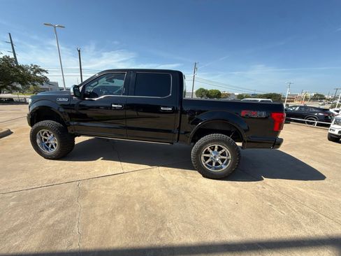 Used 2018 Ford F150 Platinum w/ Equipment Group 701A Luxury AWD/4WD image 4