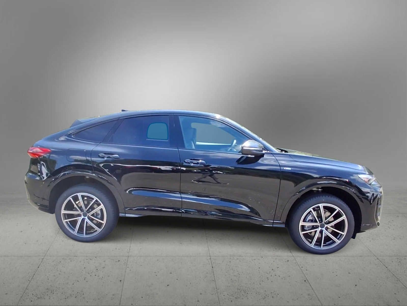 New 2026 Audi Q5 Premium Plus AWD/4WD image 9