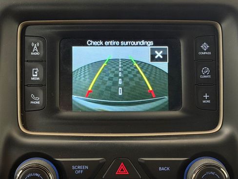 Used 2017 Jeep Grand Cherokee Limited AWD/4WD image 19