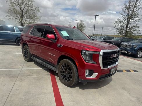 Used 2022 GMC Yukon SLE RWD image 4