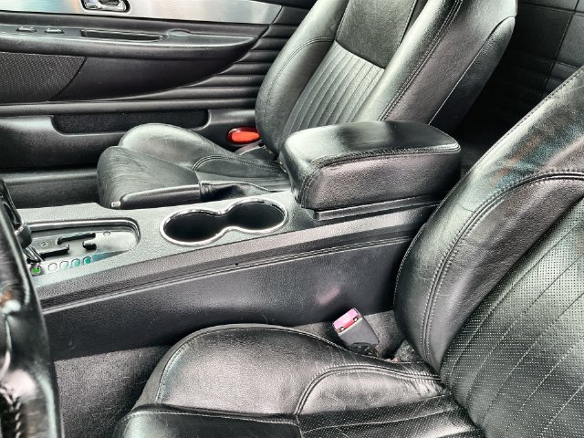 Used 2004 Ford Thunderbird RWD image 24