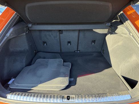 Used 2019 Audi Q3 2.0T Premium Plus w/ Premium Plus Package image 27