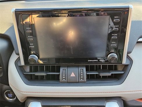 Used 2021 Toyota RAV4 Adventure image 11