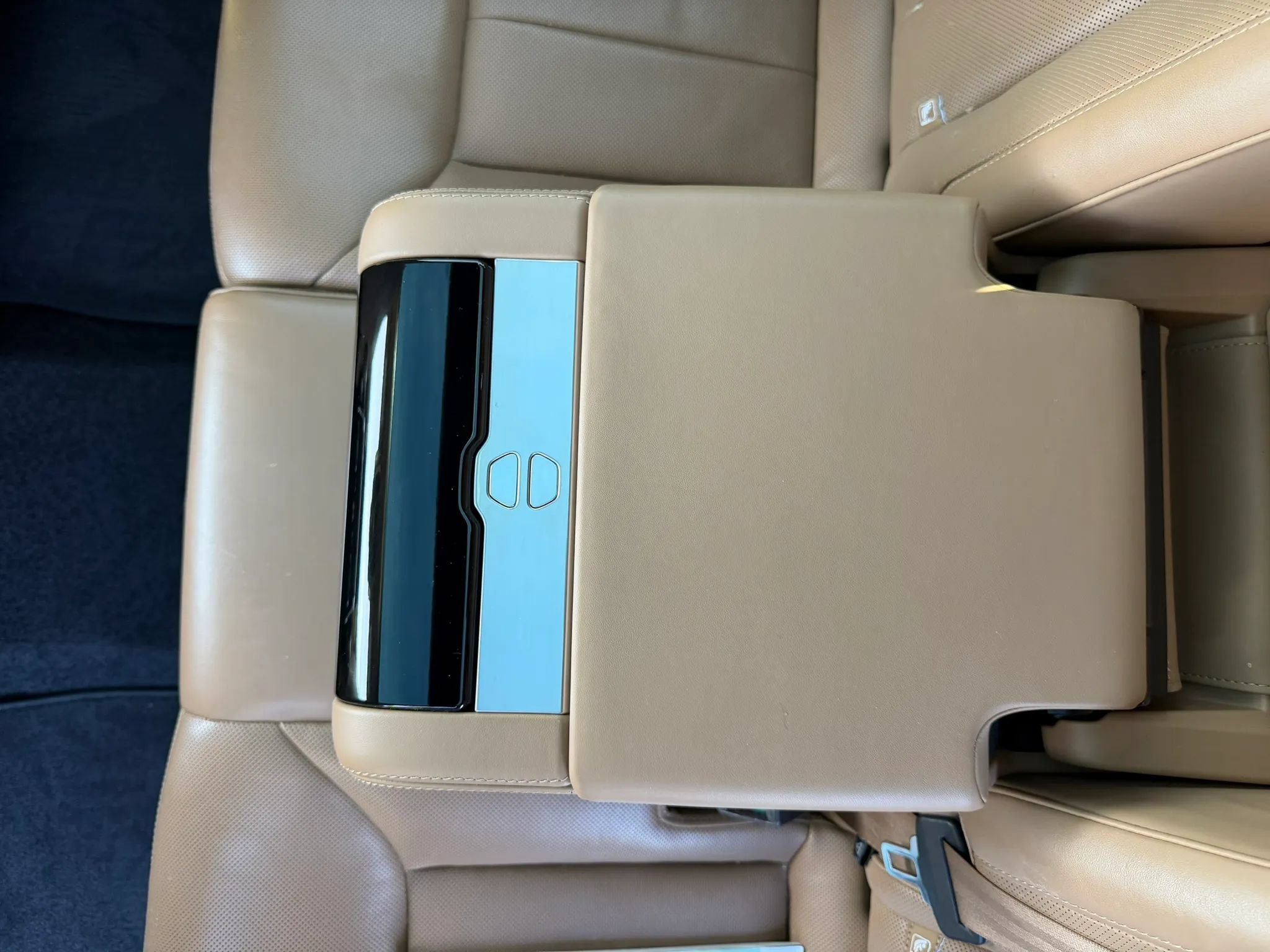 Used 2023 Land Rover Range Rover Long Wheelbase SE AWD/4WD image 19
