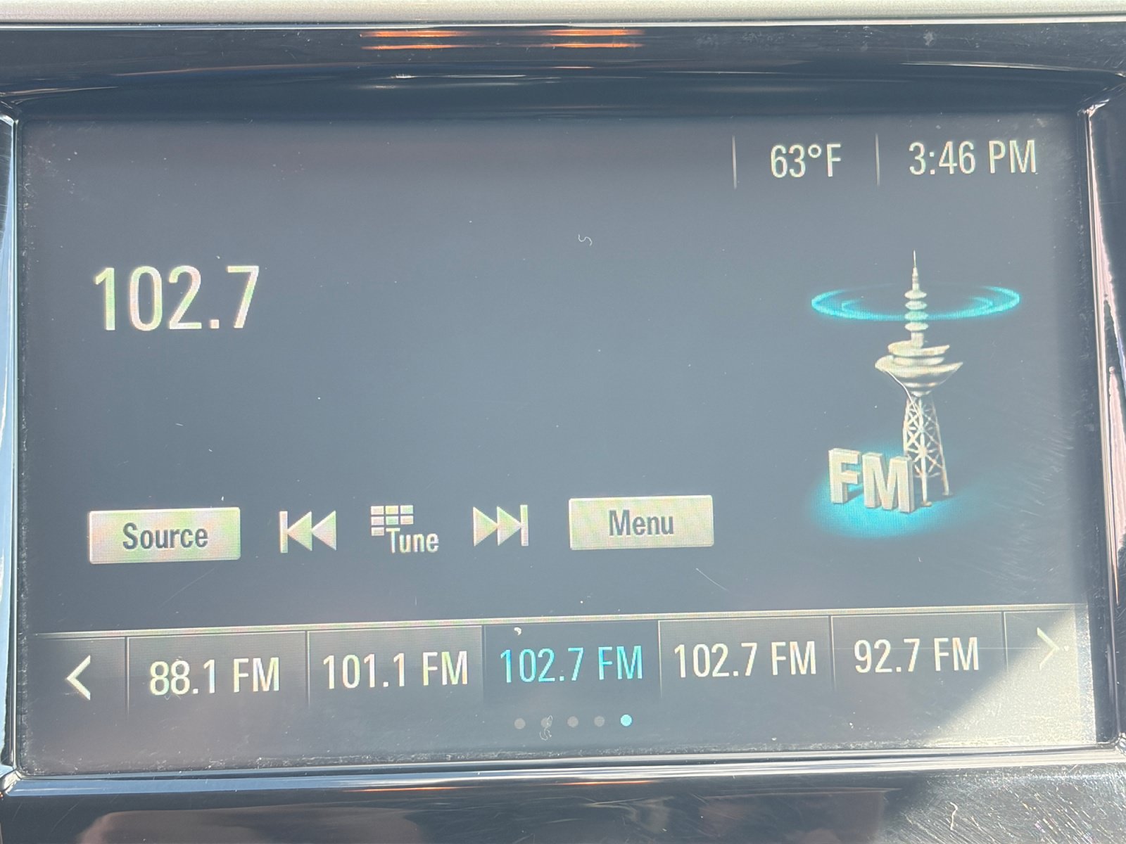 Used 2017 Chevrolet Sonic Premier FWD image 21