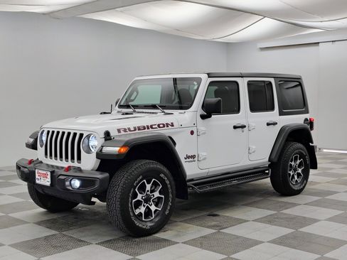 Used 2022 Jeep Wrangler Unlimited Rubicon w/ LED Lighting Group AWD/4WD image 6