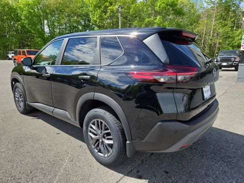 Used 2023 Nissan Rogue S AWD/4WD image 6