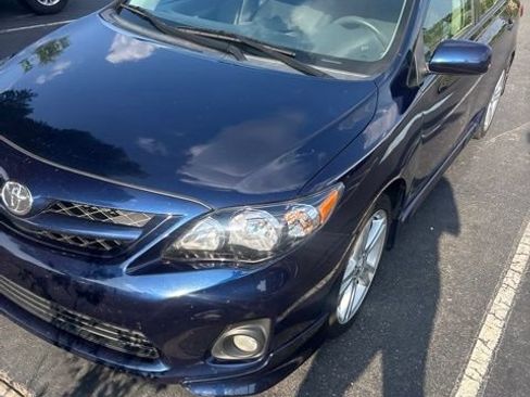 Used 2013 Toyota Corolla S w/ Premium Pkg FWD image 6