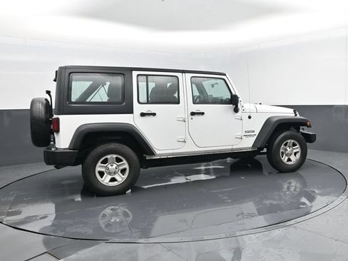 Used 2017 Jeep Wrangler Unlimited Sport AWD/4WD image 19