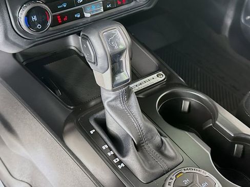 Used 2025 Ford Bronco Big Bend image 17