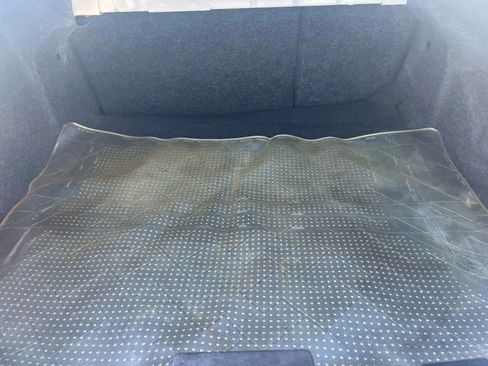 Used 2010 Lincoln MKZ image 16