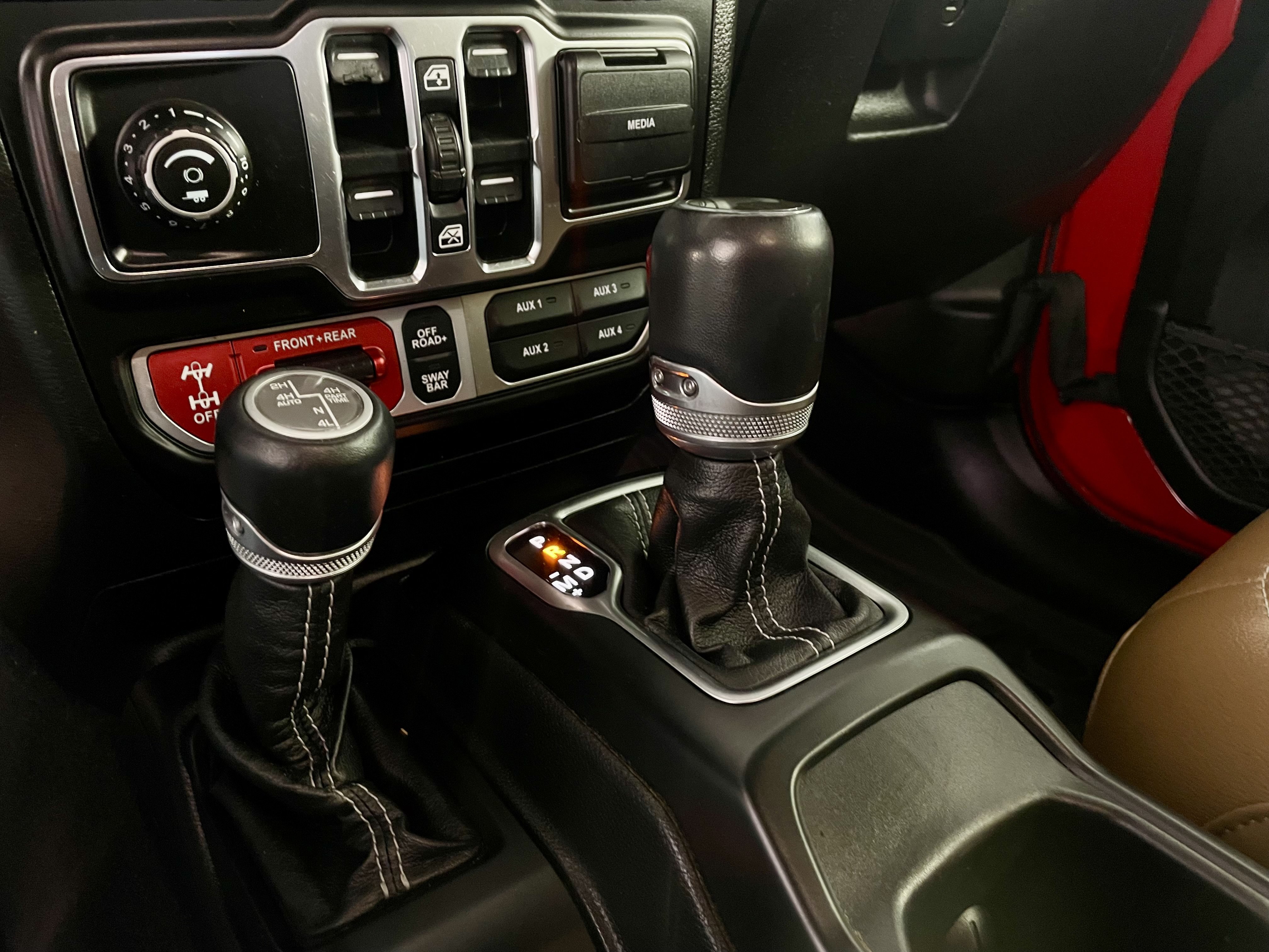 Used 2021 Jeep Wrangler Unlimited Rubicon AWD/4WD image 17