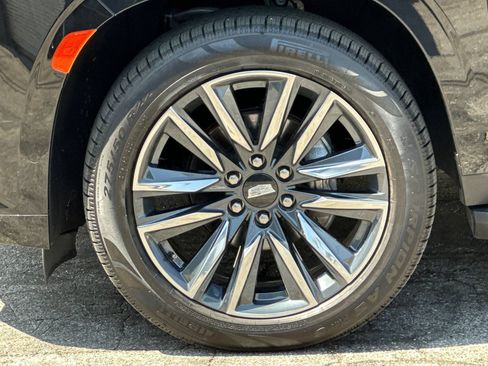 Used 2023 Cadillac Escalade Sport AWD/4WD image 35