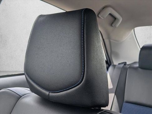 Used 2017 Toyota Corolla SE w/ Carpet Mat Package (TMS) FWD image 13