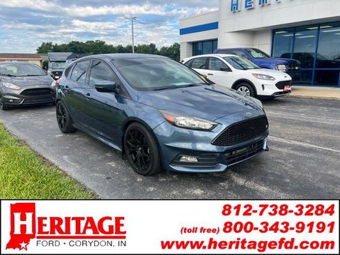 Used 2018 Ford Focus ST FWD image 1