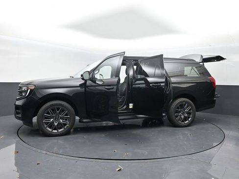 New 2026 Ford Expedition Max Platinum w/ Stealth Appearance Package image 28