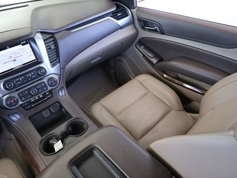 Used 2020 Chevrolet Tahoe LT RWD image 18
